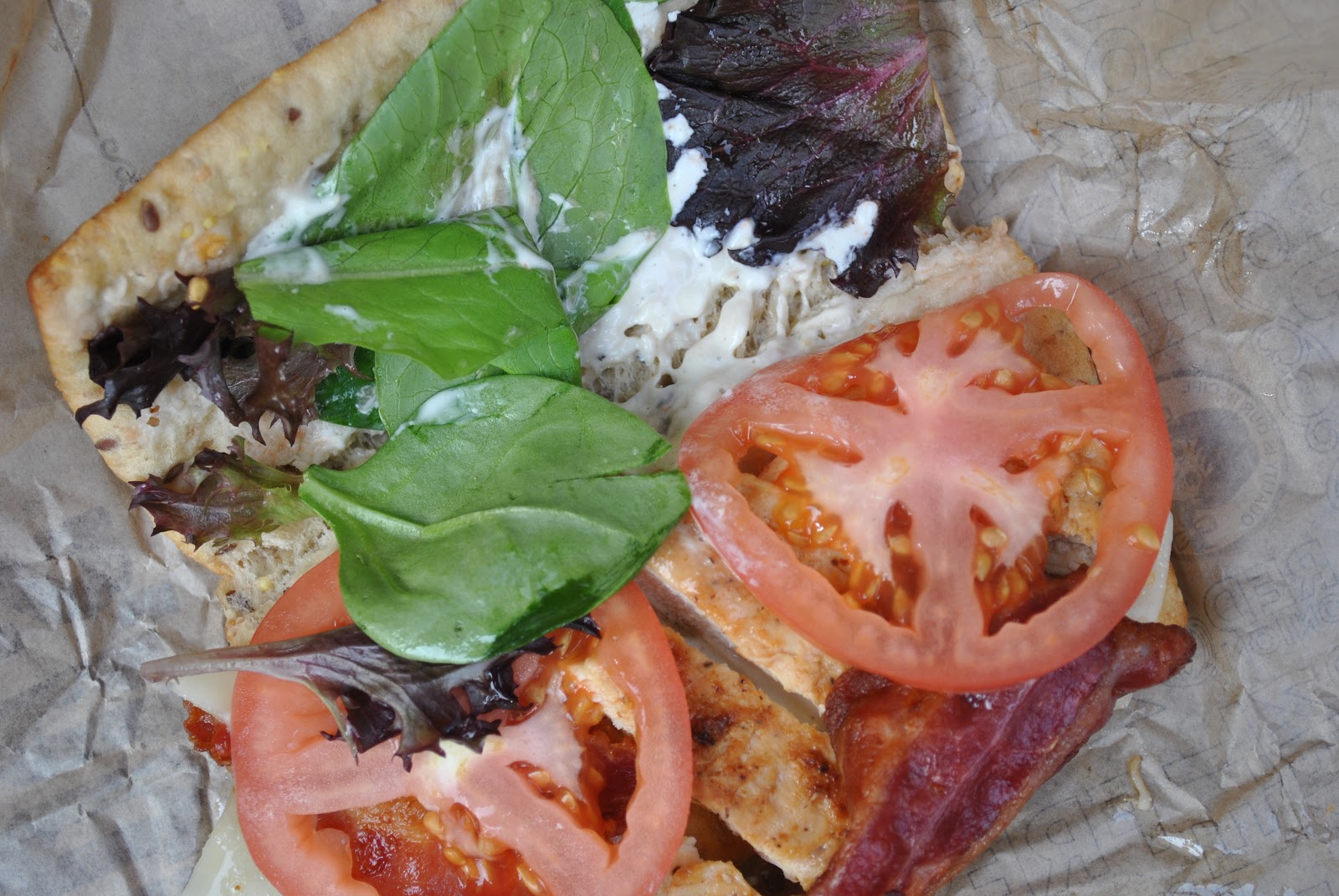 Foodette Reviews Wendy's New Smoky Honey Mustard and Asiago Ranch