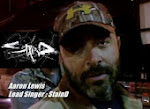 Aaron Lewis of StainD Knows All the Cool Websites.