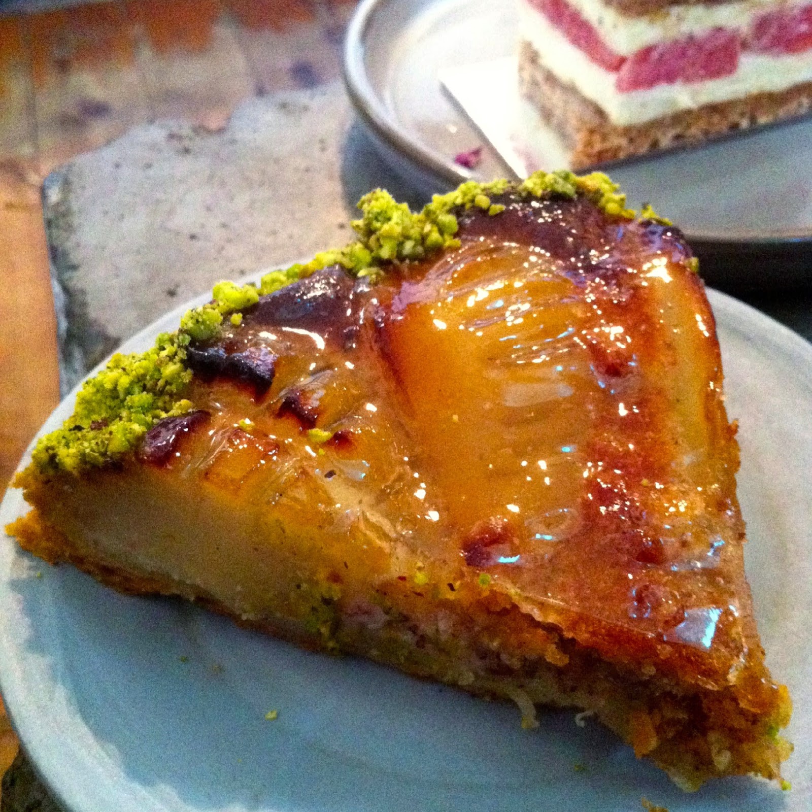 petit macaron Black Star Pastry (Rosebery & Newtown)