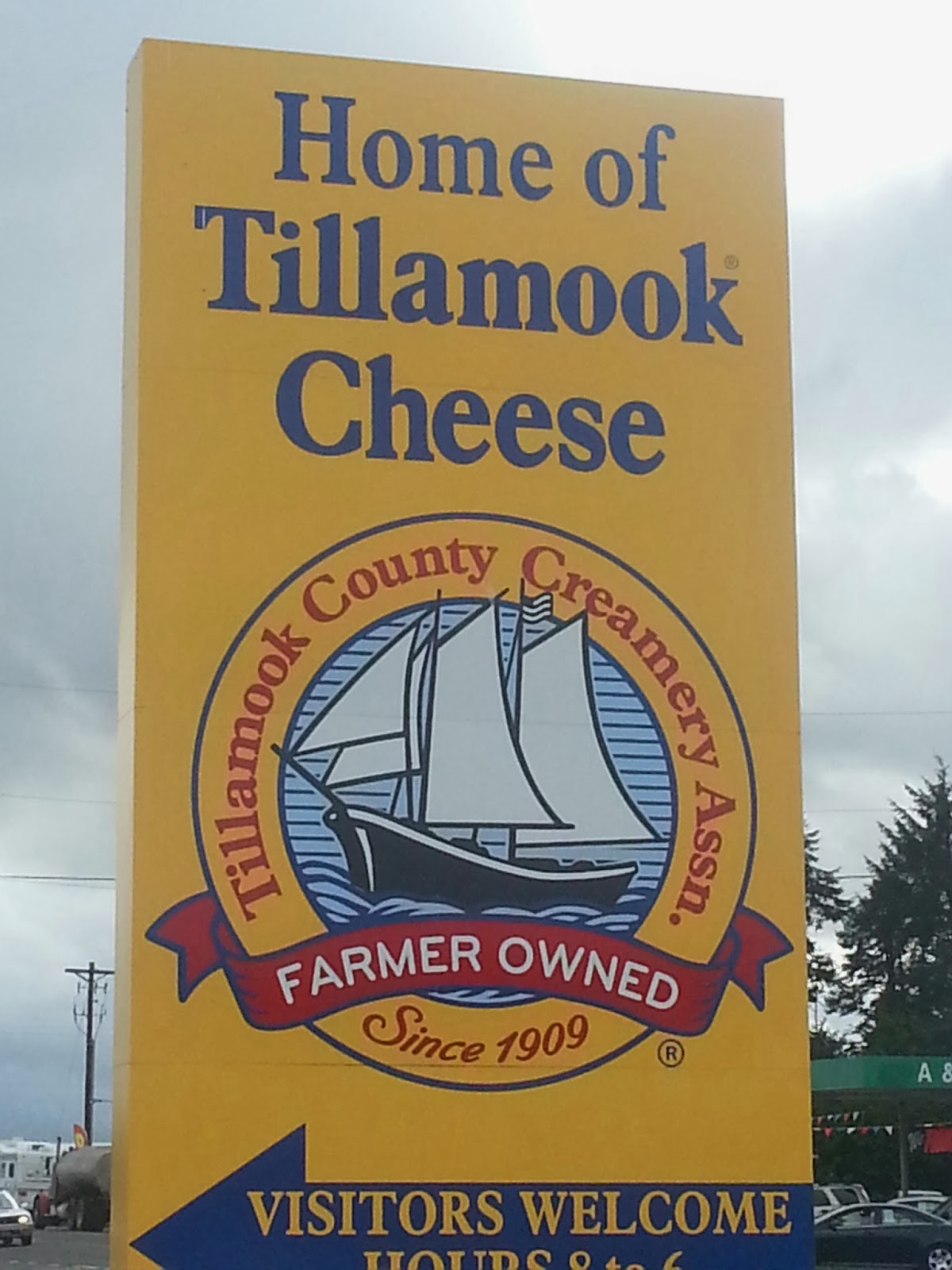 Tillamook Cheese and More Munchie Musings