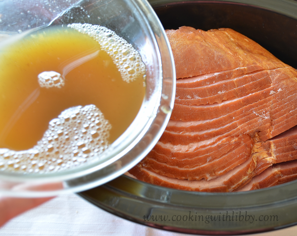 Pineapple and Brown Sugar Slow Cooker Ham