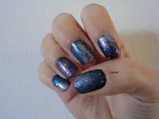 Galaxy nails - foto senza flash
