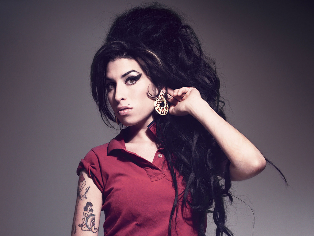 http://2.bp.blogspot.com/-MdKSCzp4Qj4/TitNOSTTozI/AAAAAAAAAOE/Y2ABzfYYung/s1600/amy+winehouse+-+wallpaper+04.jpg