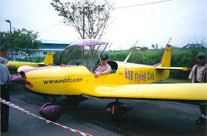 At Melaka Air Carnival 2004 - Experimental Airplane