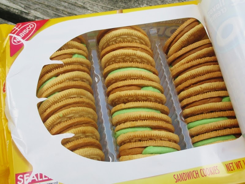 My Half Assed Kitchen Caramel Apple Oreos Review