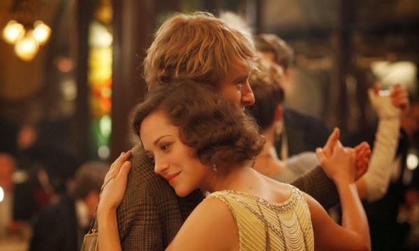 Midnight in Paris Pariste Gece Yarısı, Woody Ellen filmi, Owen Wilson, Marion Cotillard, Adriana ve Gil'in dans sahnesi