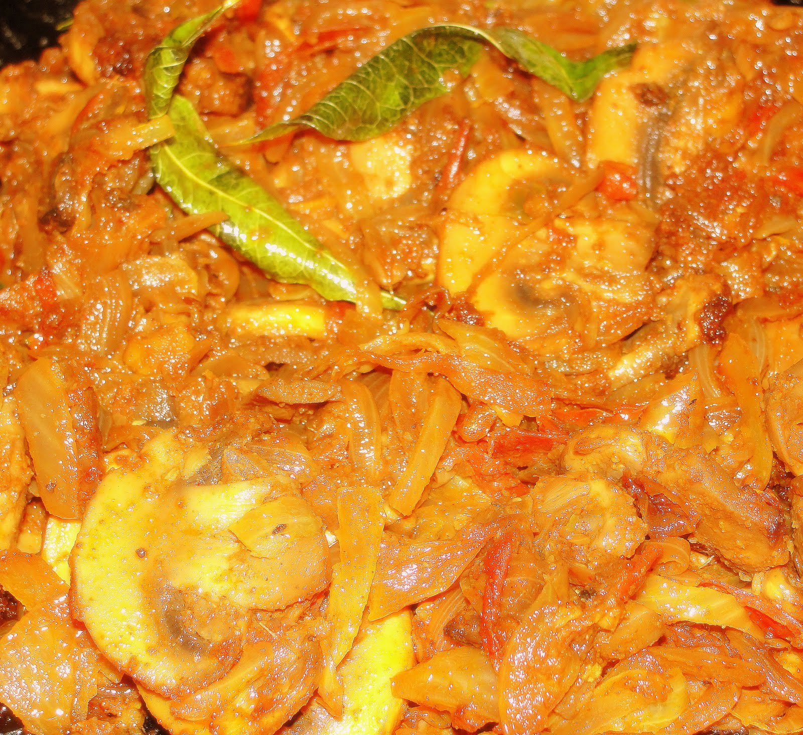 Sugar'N Spice: Mushroom Fry Kerala style