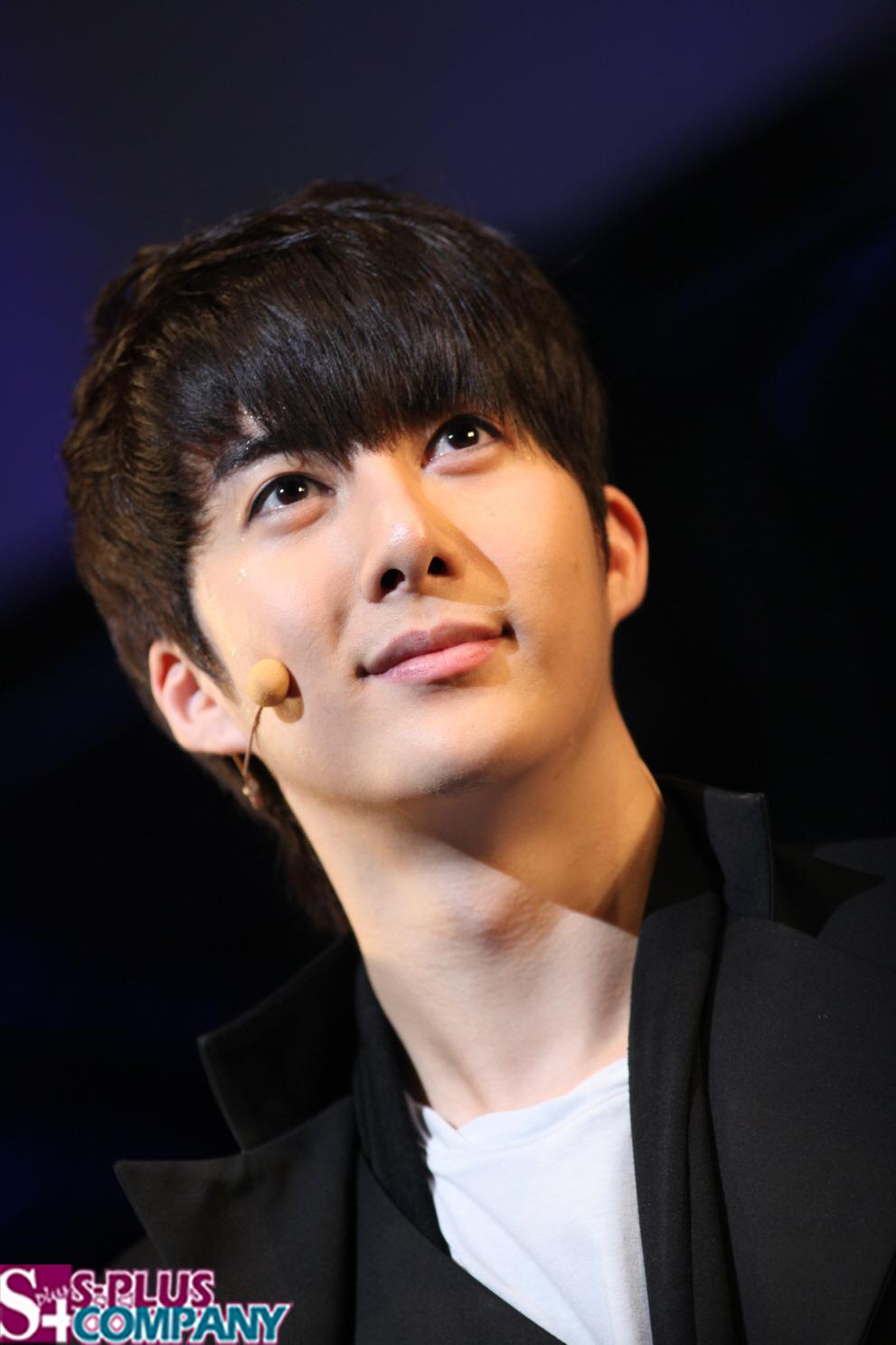 totally so ji sub ss501 kim hyung jun wants to totally so ji sub ss501 kim hyung jun wants to