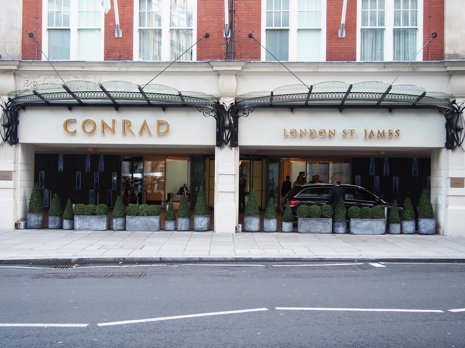 Conrad St. James Snow Queen Afternoon Tea