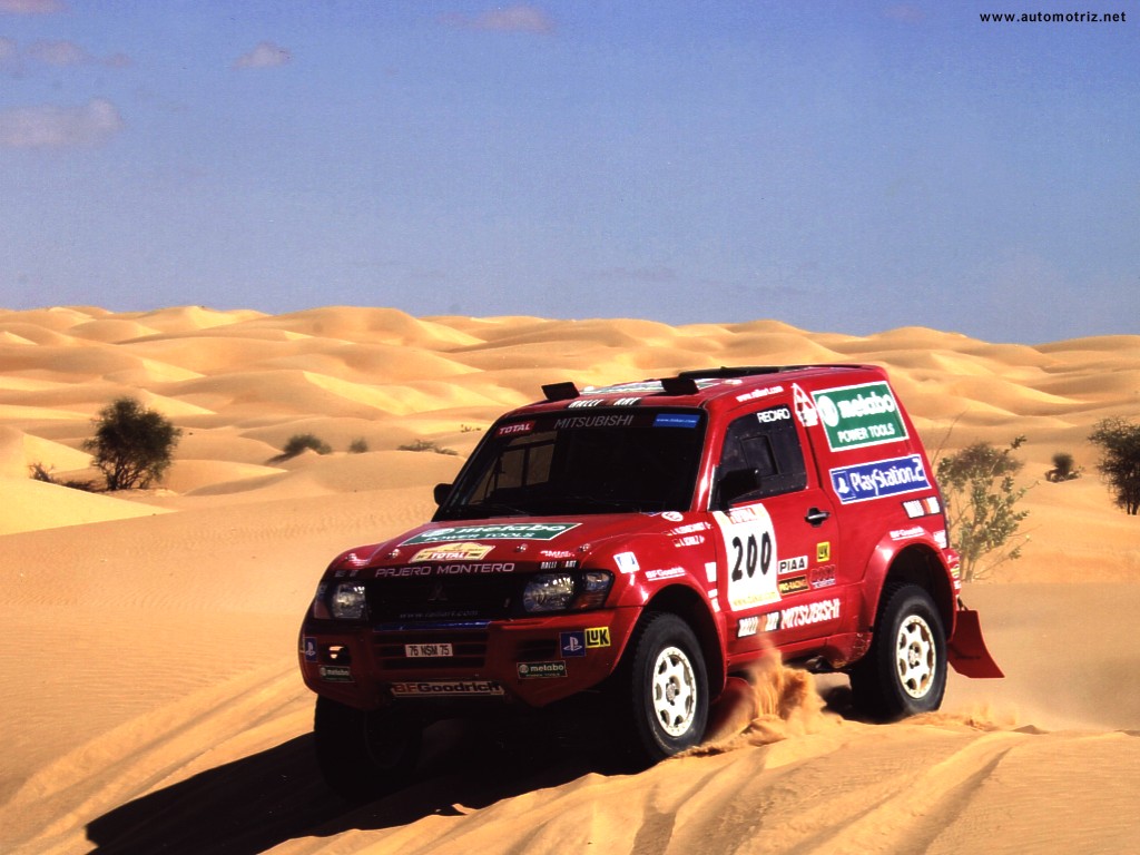 mitsubishi-pajero-dakar-11.jpg
