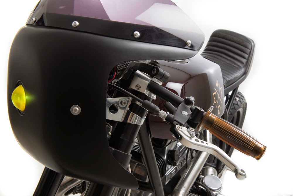 edturner_bmw_r_65_11_8negro.jpg