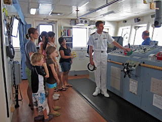 tour reef ecosystem noaa coral division mission hi bridge visitors given young group