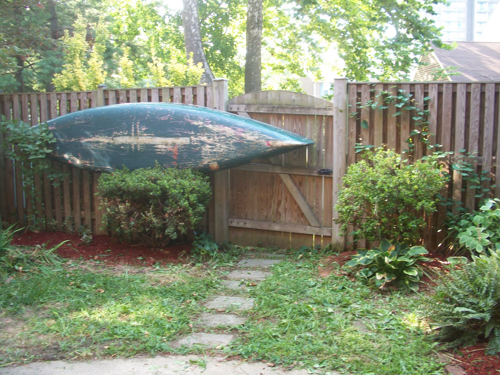 The MoveaLots Creative Canoe Storage