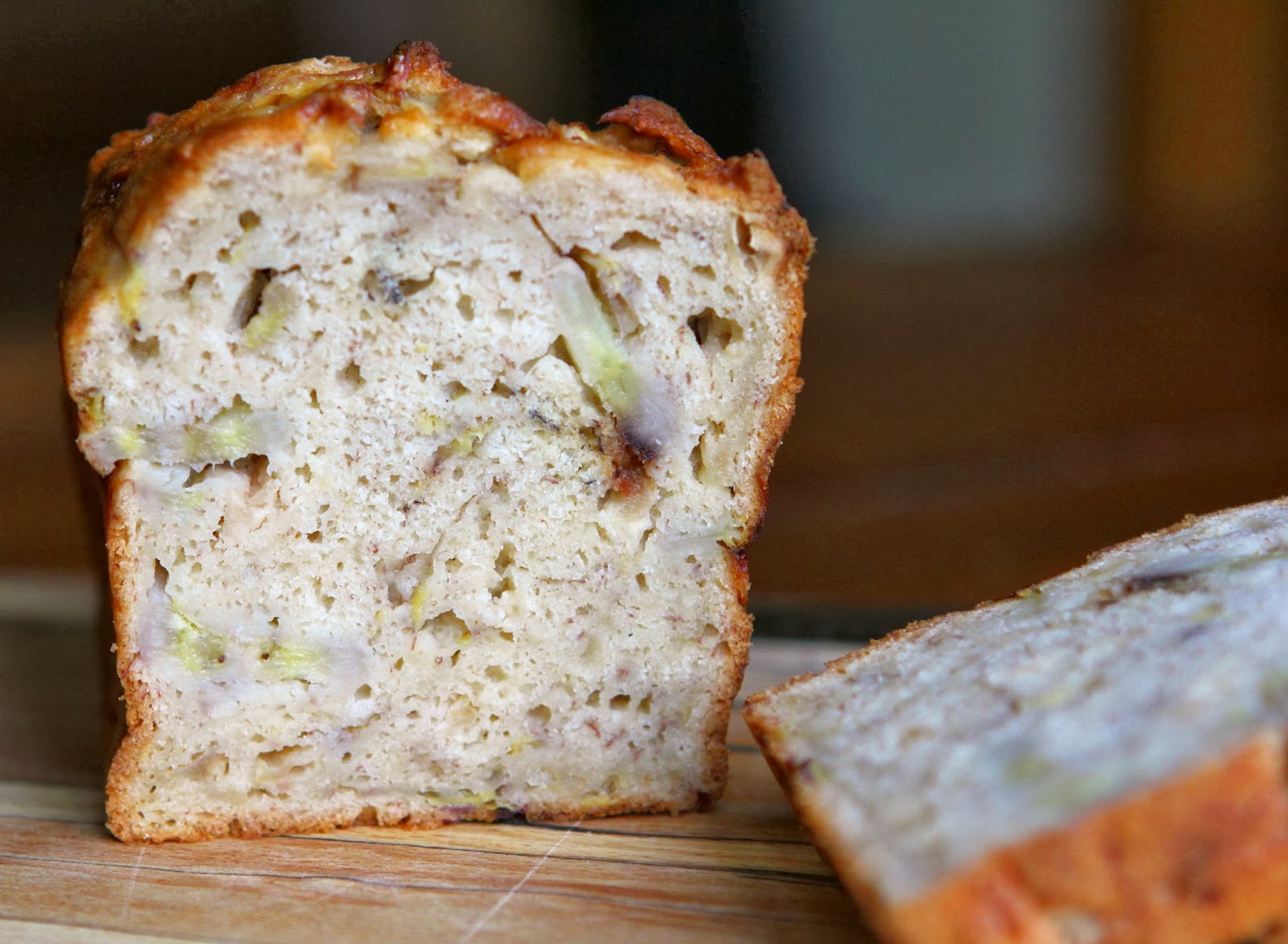 Gluten Free Alchemist Banana, Apple, Walnut & Ginger Bread gluten free