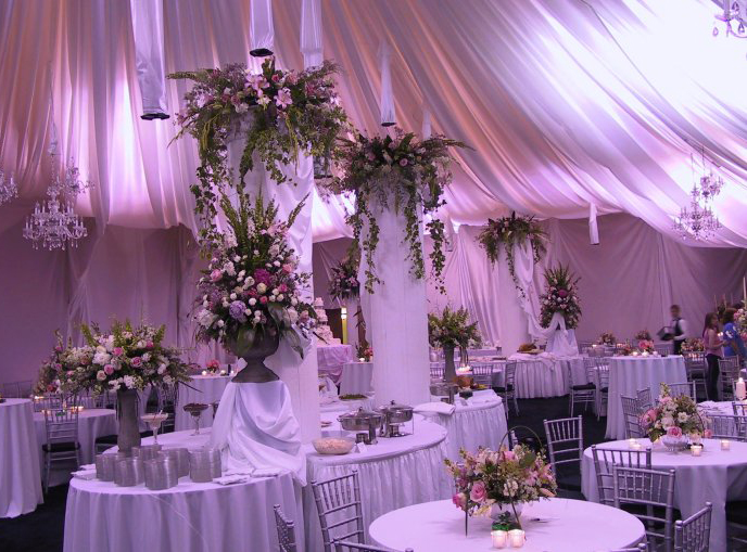 wedding centerpiece wood runner asian wedding flower arrangements wedding centerpiece wood runner asian wedding flower arrangements