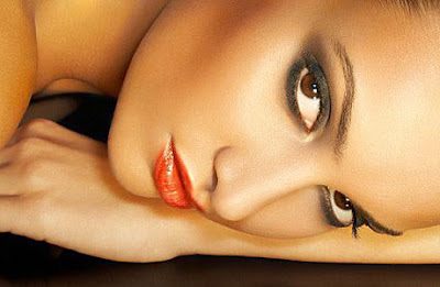Women Should Makeup
