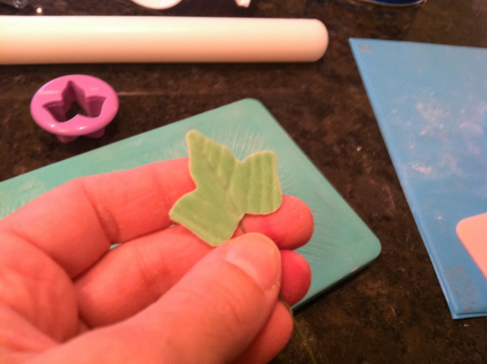 The Iced Queen Gum Paste Ivy from Wilton Course 4