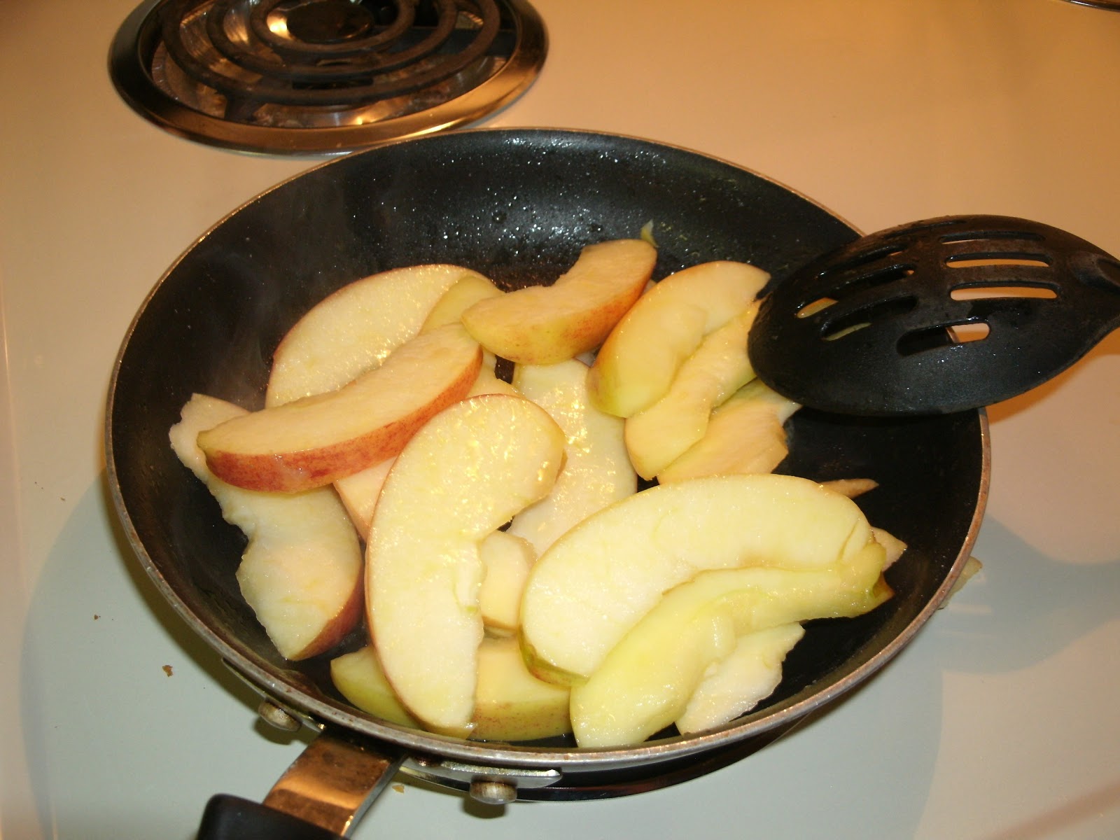 Love.Laugh.Cook Quick Cinnamon Apples