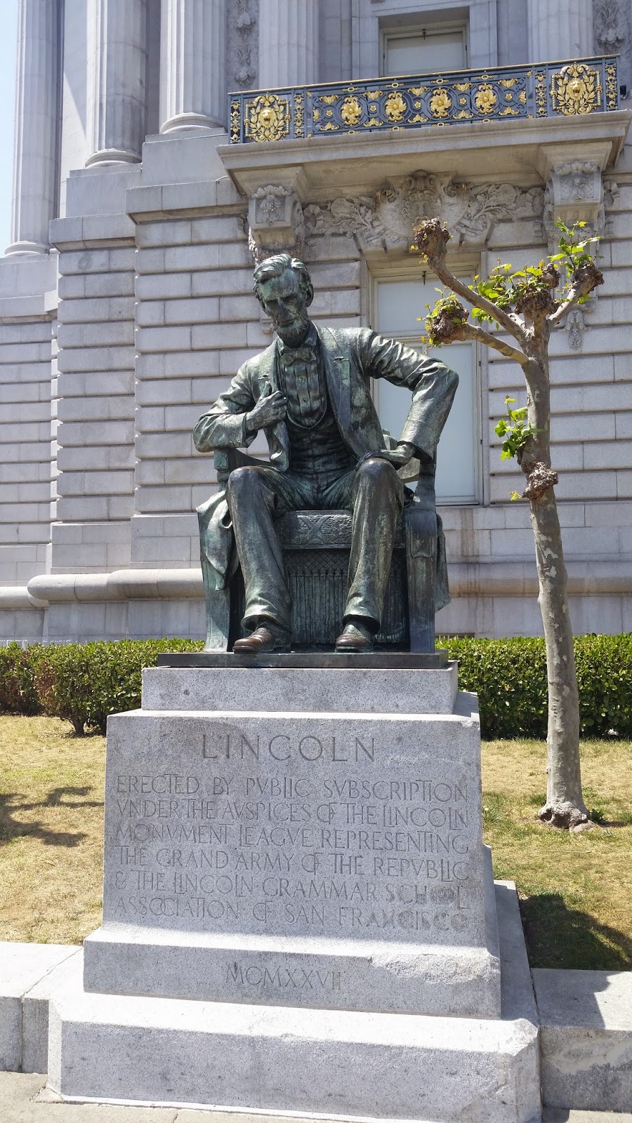 Adventures in Weseland Public Statues, Art and Random Things