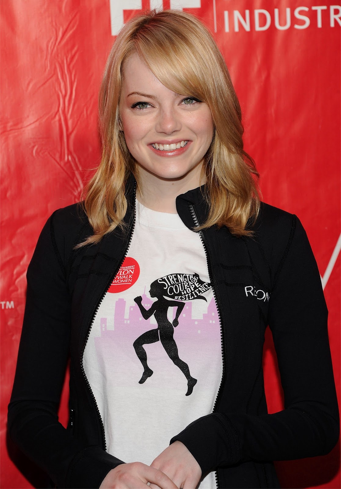 http://2.bp.blogspot.com/-MnBUkz_nI0w/T6YPwZLD0wI/AAAAAAAAqPM/3HSOC2kqj3k/s1600/Emma_Stone-Revlon+Run-Walk+For+Women-New+York+City-May+5-001.jpg