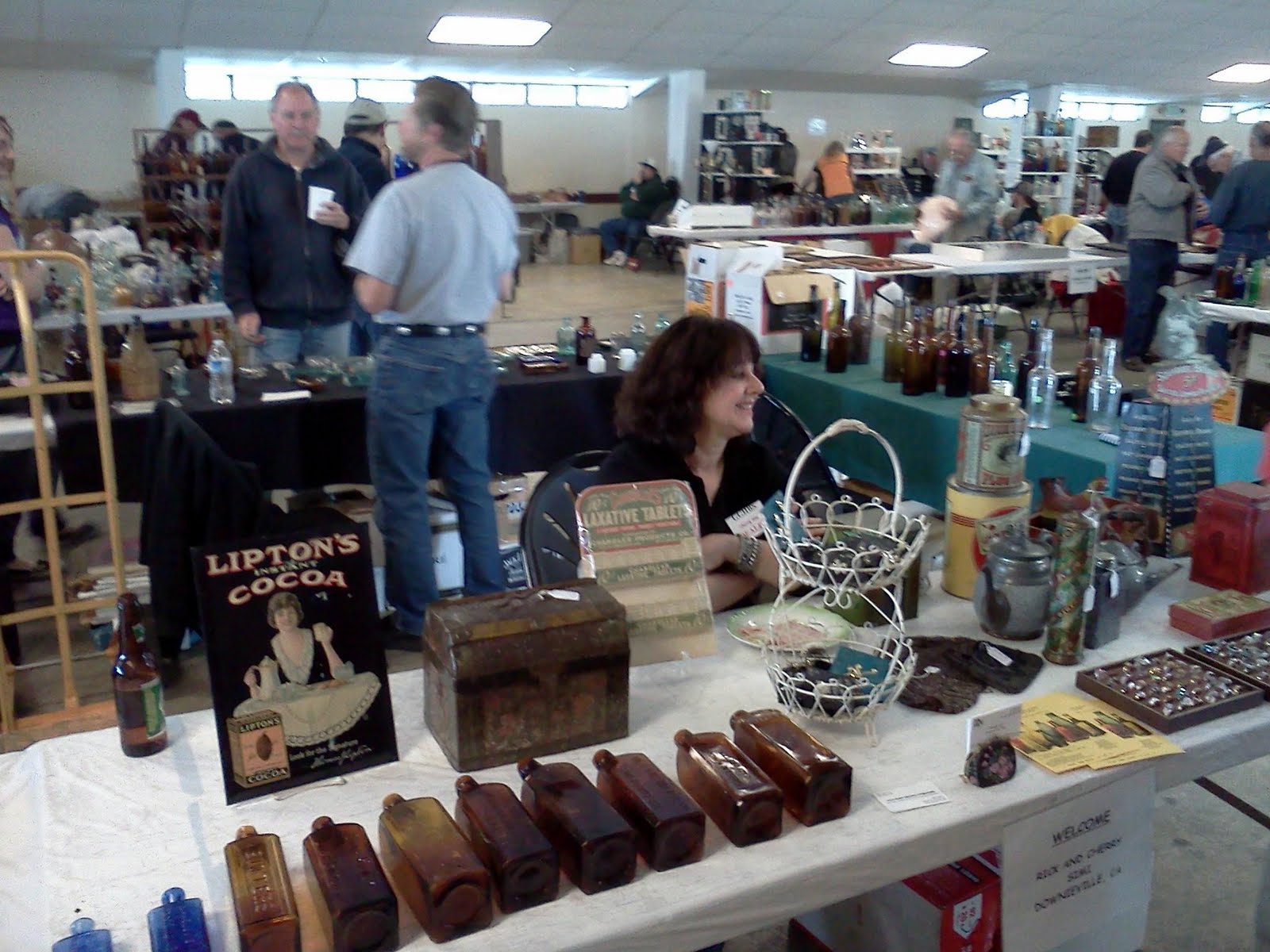 Western Bottle News April 2011