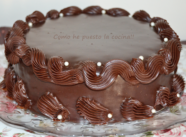 pastel-de-chocolate-y-avellanas-de-peggy-porschen