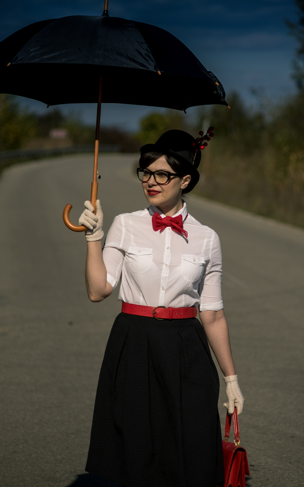 Easy DIY Halloween Costume Mary Poppins white shirt terranova black midi skirt H&M black flats H&M red vintage bag black umbrella tall hat cat eye glasses red belt photoshoot flying