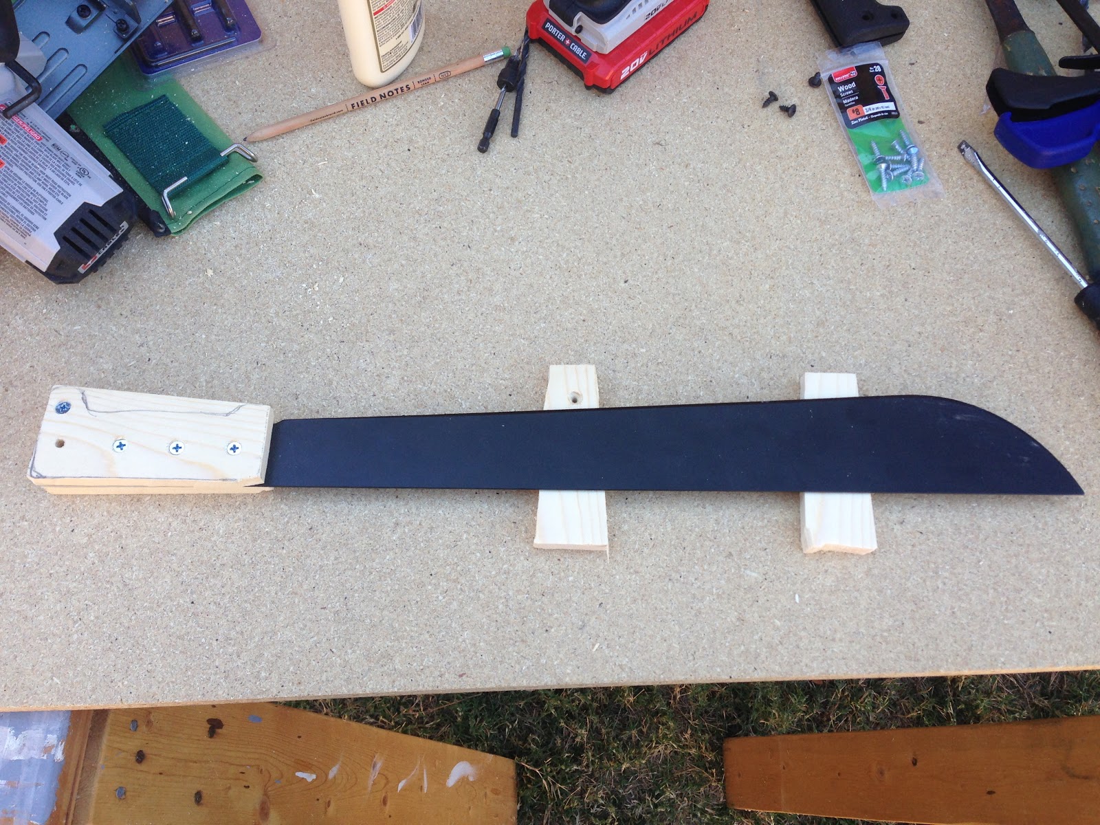 a Memphis Traveler DIY Machete Handle Upgrade