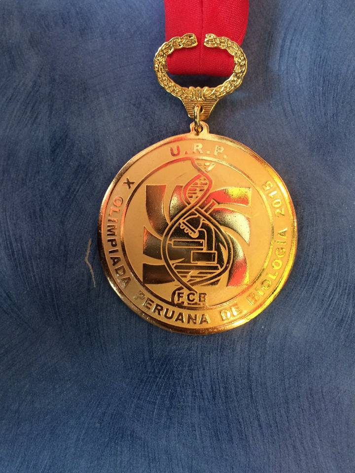 MEDALLA DE ORO EN LA X OLIMPIADA PERUANA DE BIOLOGÍA OPB 2015.