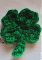 http://translate.googleusercontent.com/translate_c?depth=1&hl=es&rurl=translate.google.es&sl=en&tl=es&u=http://damnitjanetletscrochet.blogspot.mx/2013/03/clover-appliques-for-st-paticks-day.html&usg=ALkJrhiPG3LqpdsIO51XecfHao8fXWvELw