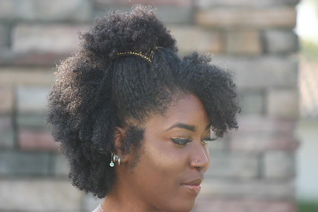 FASHIONTOLIVE: Cute Hairstyle for Natural Hair (Using the Magic Comb)