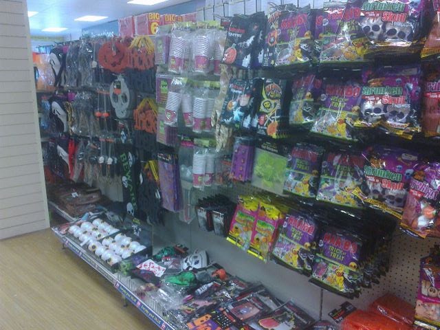 Halloween Vince S Dark Delights Halloween At The 99p Store