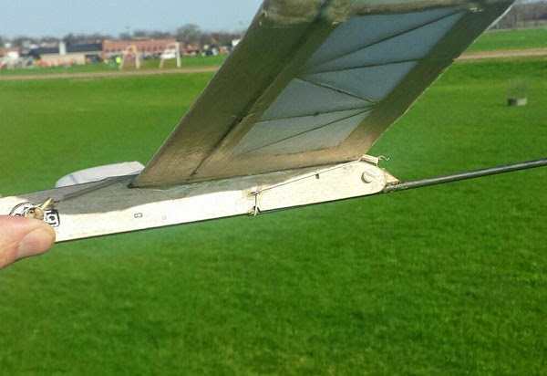 Discus+Launch+Free+Flight+Glider ... Free Pictures, Images and Photos Free Flight Discus Launch Glider