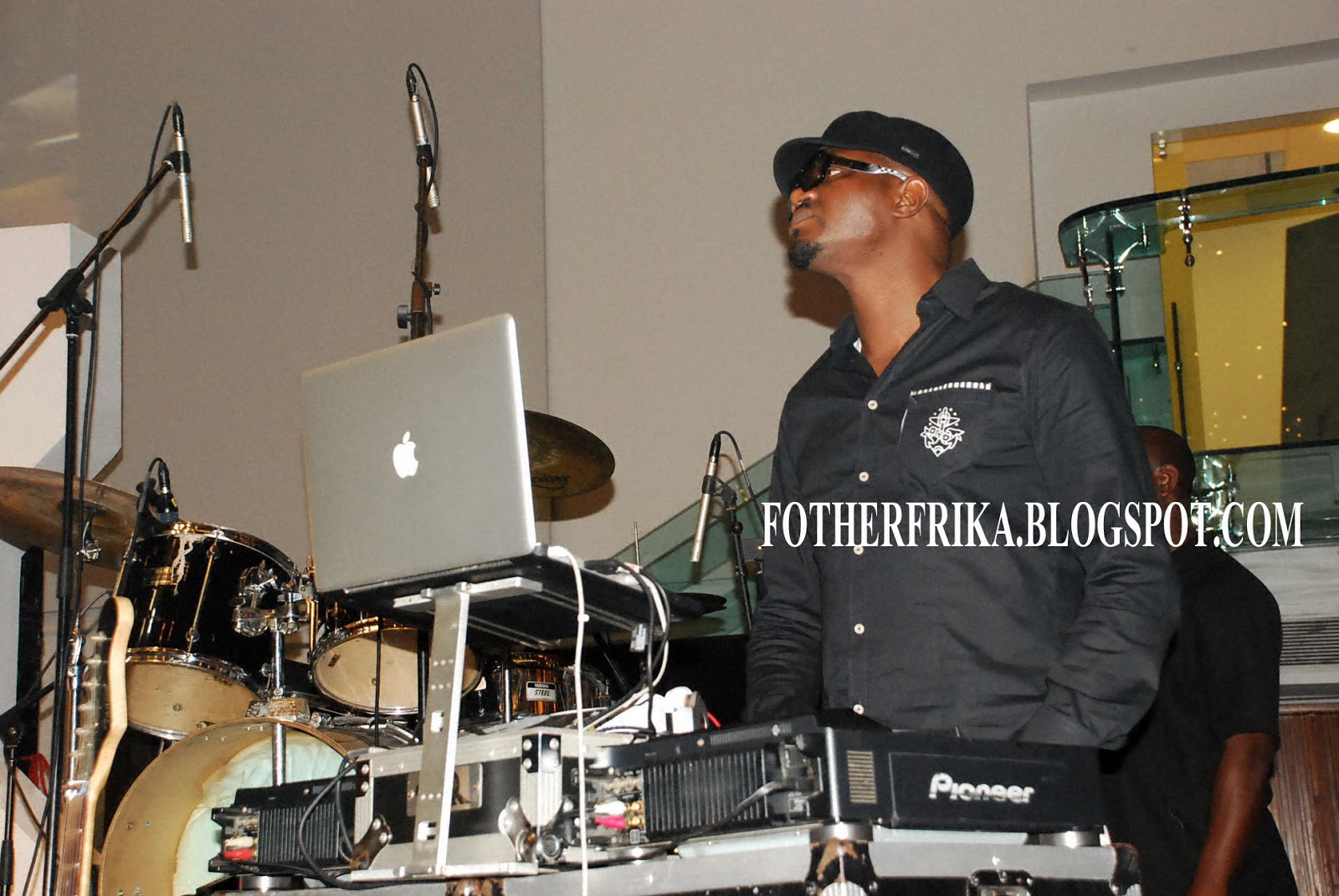 Tylvisuals media: DJ JIMMY JATT PRESENTS JUMP OFF AT GET GET ARENA.........