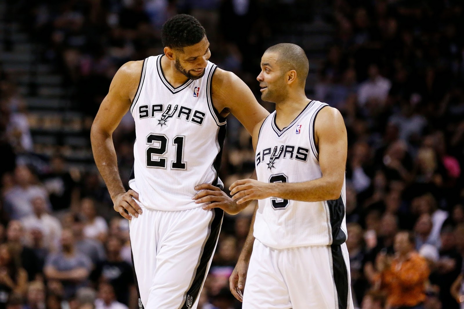 Los Spurs logran la primera victoria de las Finales.