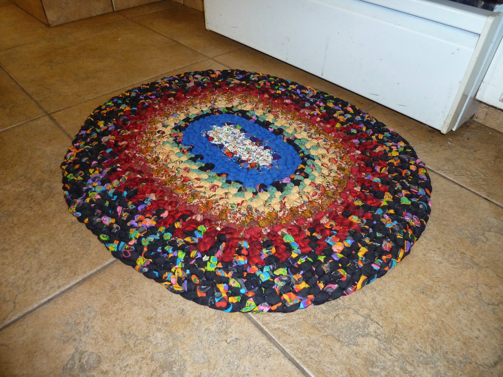 Wildberry Ranch Knotted Rag Rug Tutorial Revisited