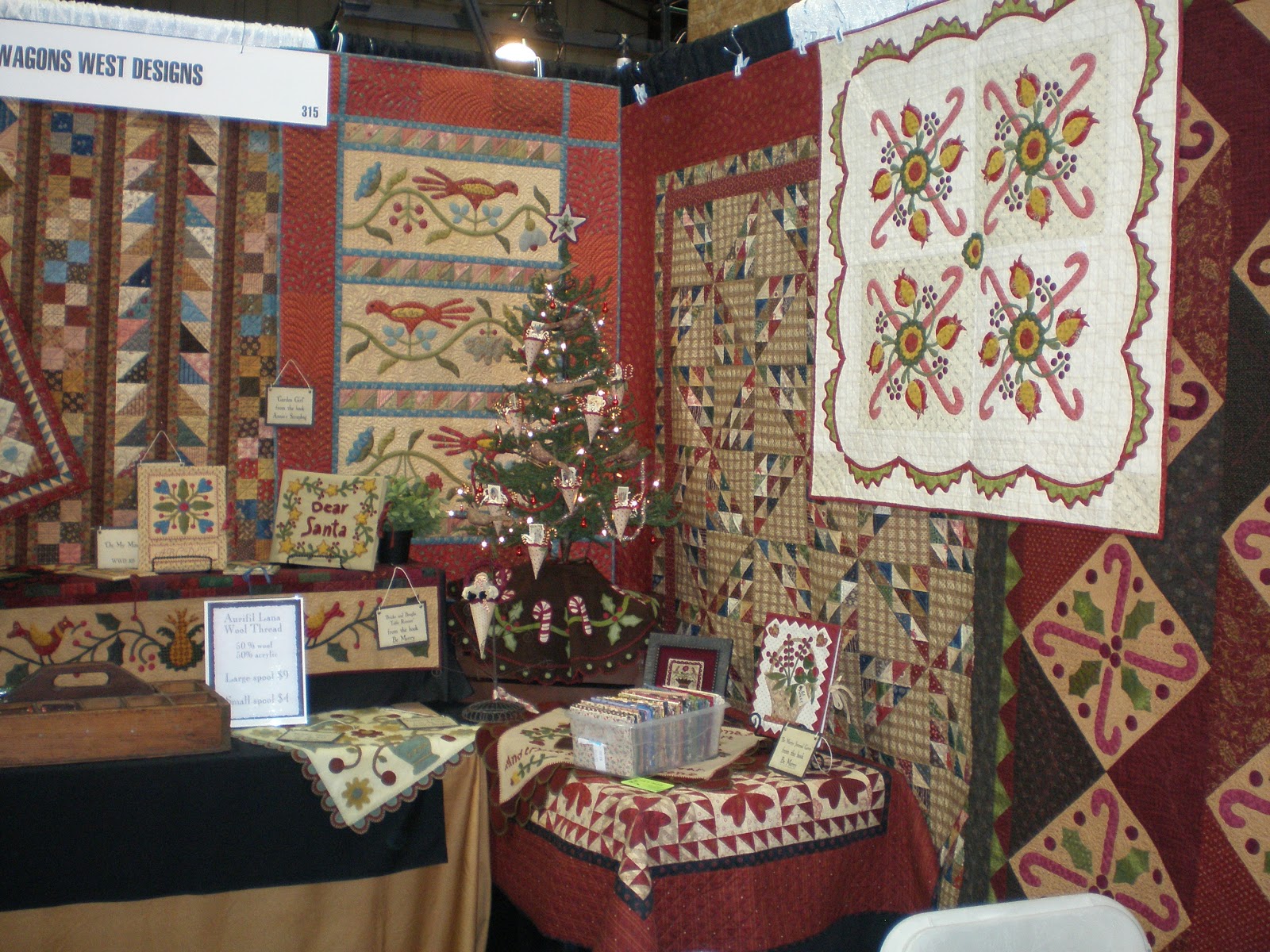 Wagons West Designs: Phoenix Holiday Quilts, Craft and Sewing Festival 2012