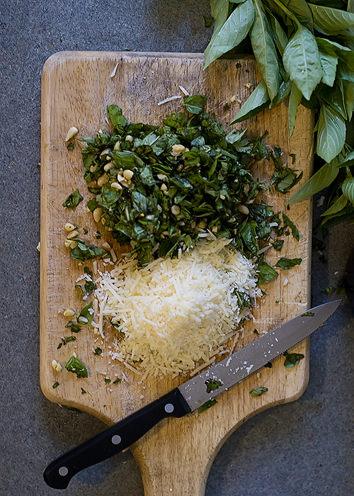 The Hippy Home Authentic Pesto