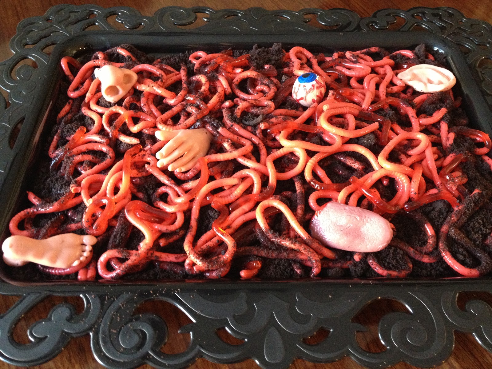 .. Sweet make me Smile .. Jello Worms for Halloween