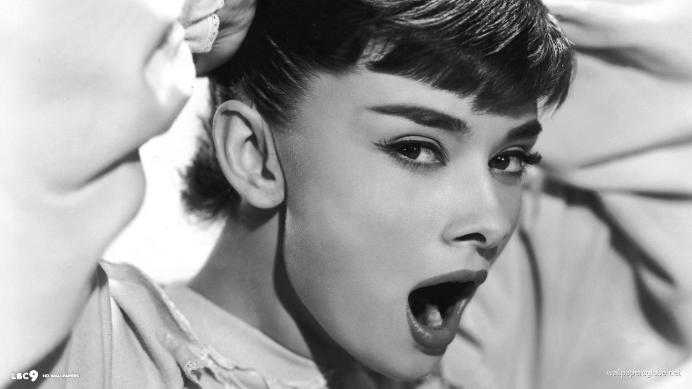 http://2.bp.blogspot.com/-Mwi21nlxu94/Vf8LGQS6rWI/AAAAAAAAClo/6eEMyjgafDM/s1600/audrey-hepburn-face-1920x1080-1366x768.jpg