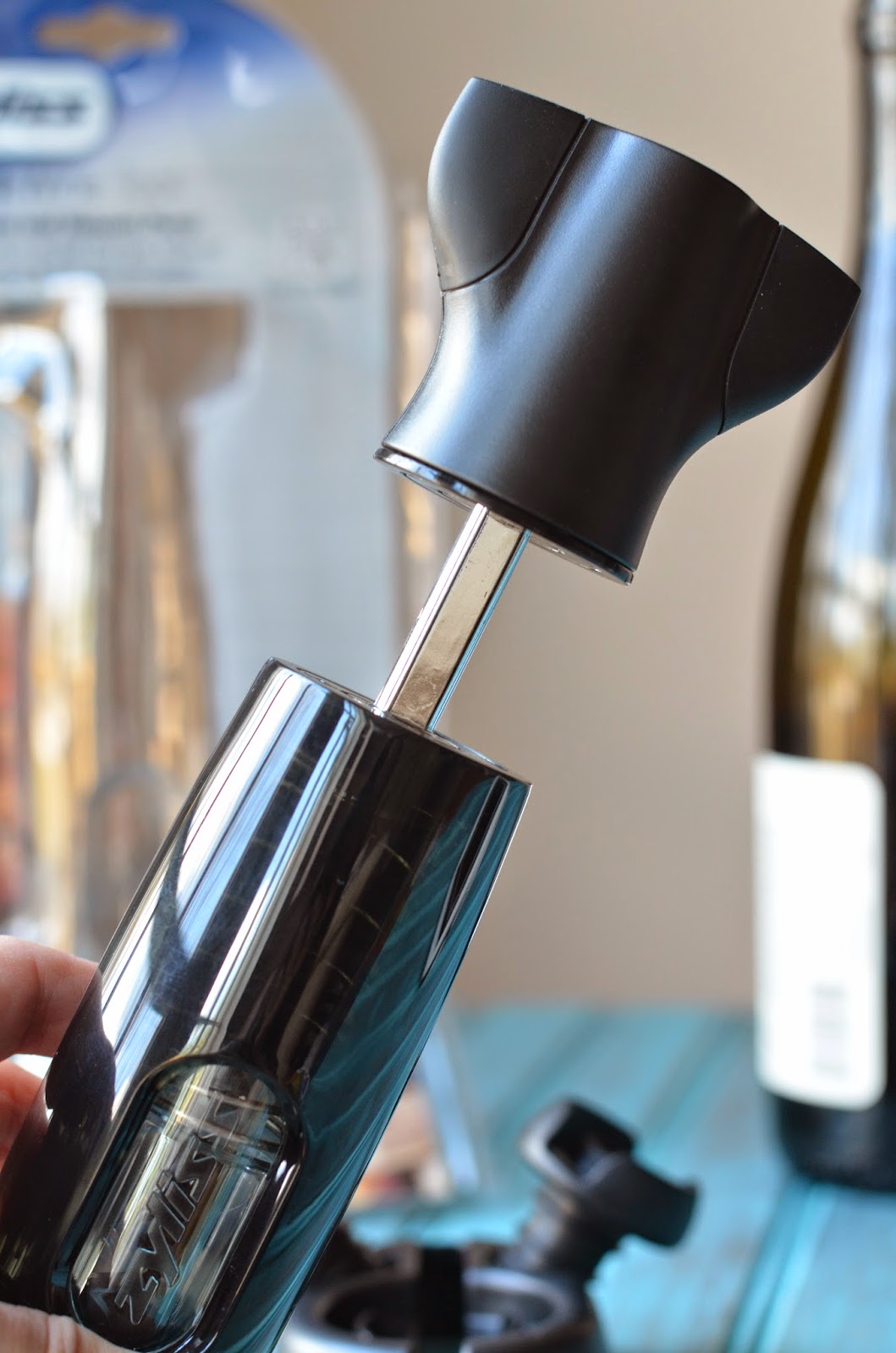 The Savvy Kitchen Zyliss 4in1 Wine Tool Review