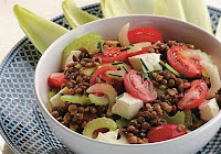 Salada de Lentilha e Tofu ao Molho de Mostarda (vegana)