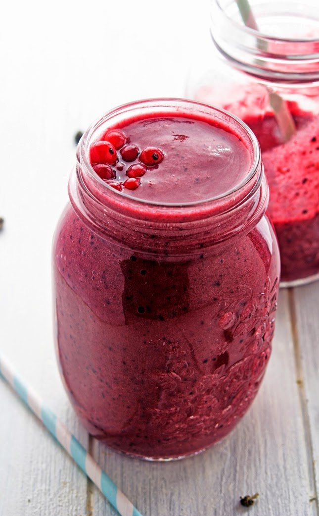 The Iron You Cranberry Green Tea Smoothie