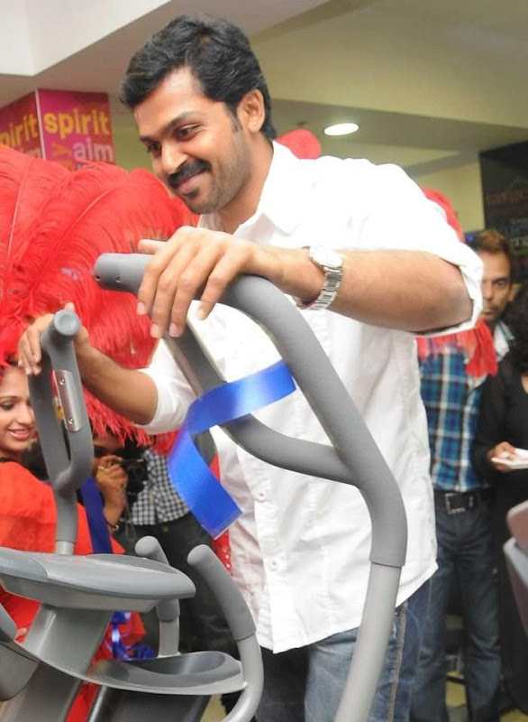 Karthi Inaugurates O Health Studio Photos Stills film pics