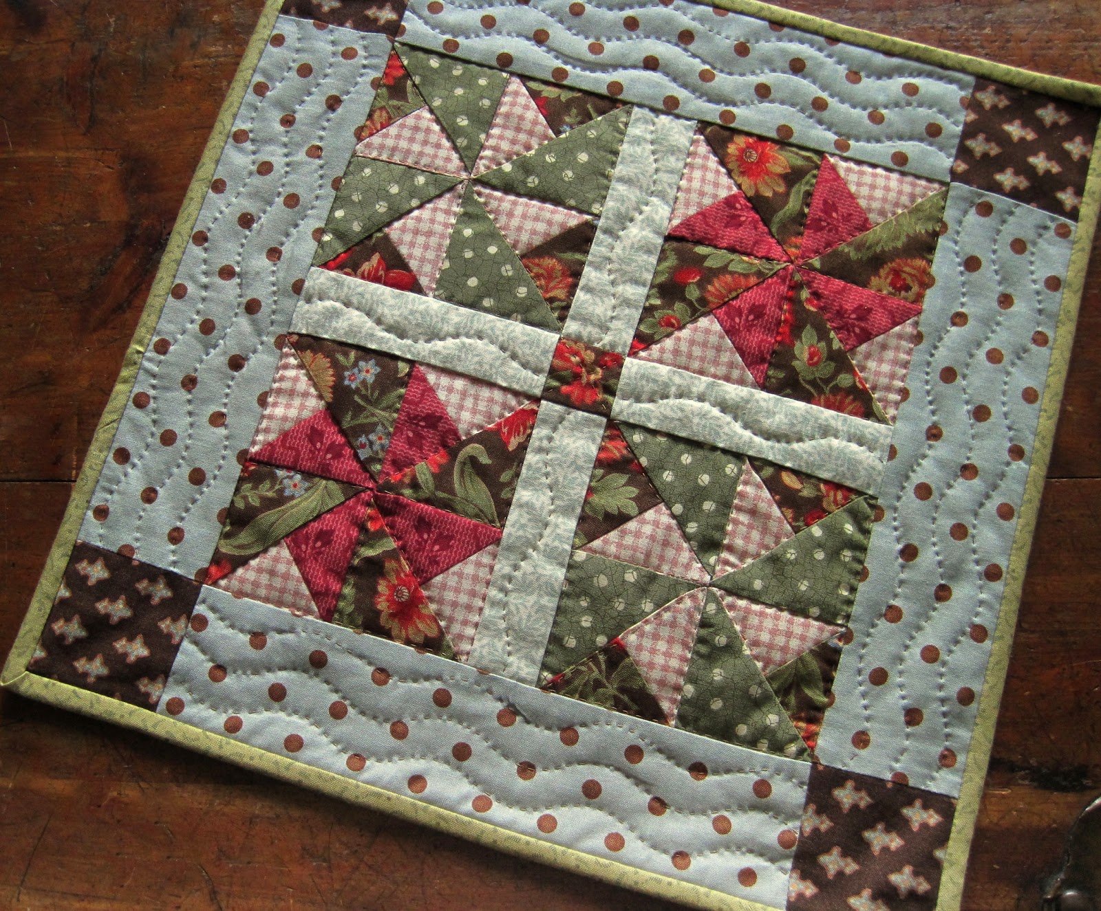 A Sentimental Quilter: Fun with Stencils