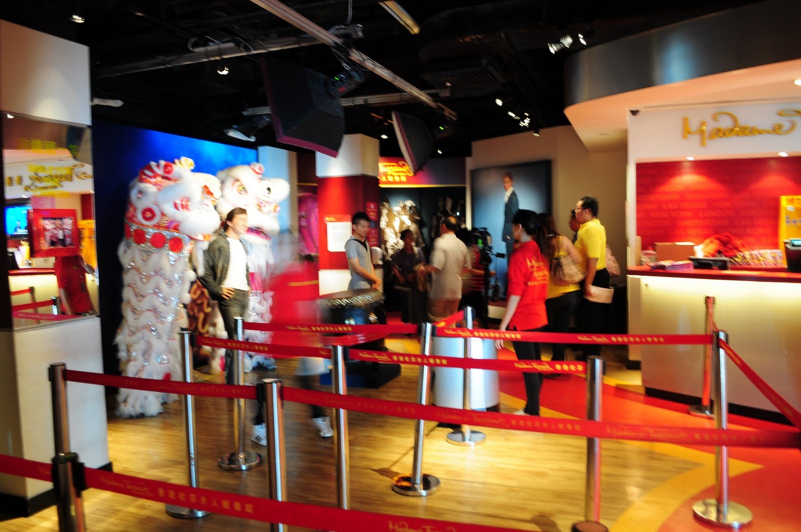 braggies Hong Kong Trip Fooling Around Madam Tussaud Wax Museum