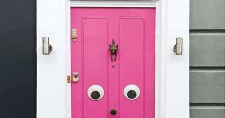 The Terrier And Lobster Emma Hill S Pink Googly Eye Notting Hill