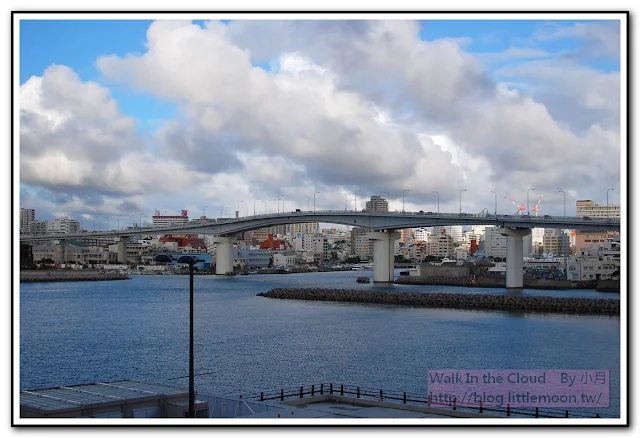 沖繩市區與大橋