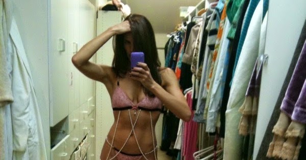 lesbo squirt videos hot mini skirt teen