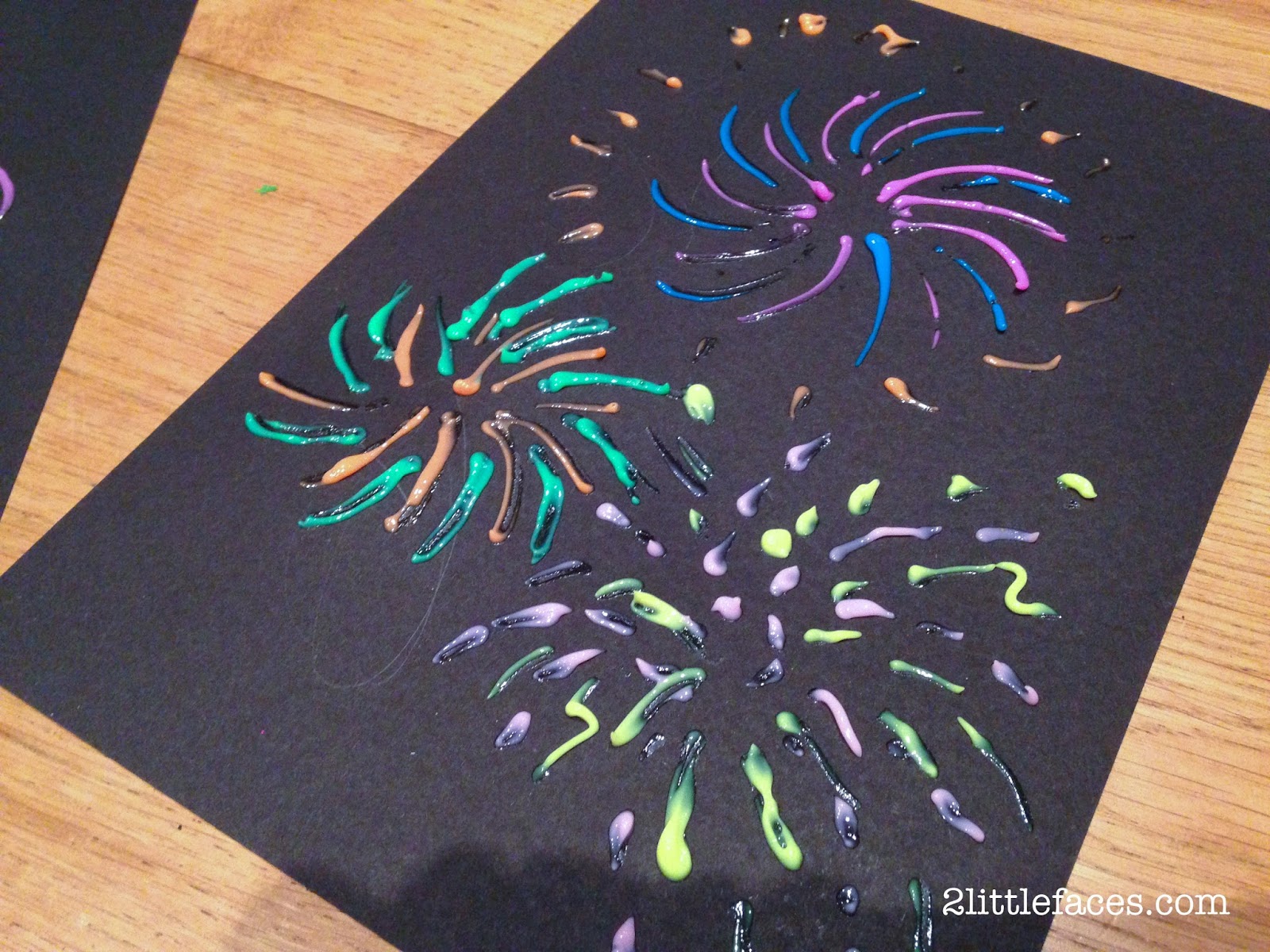 2 Littlefaces Guy Fawkes Night Fireworks Craft (Or Failworks Craft)